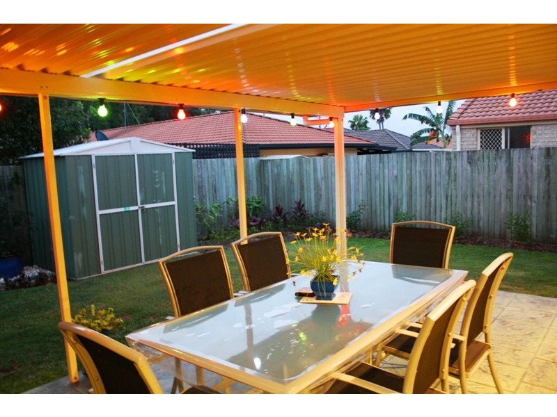 5 Livistona Cres, Currimundi QLD 4551