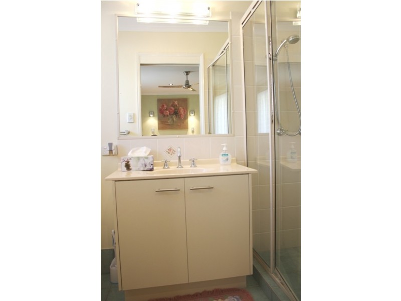 5 Livistona Cres, Currimundi QLD 4551