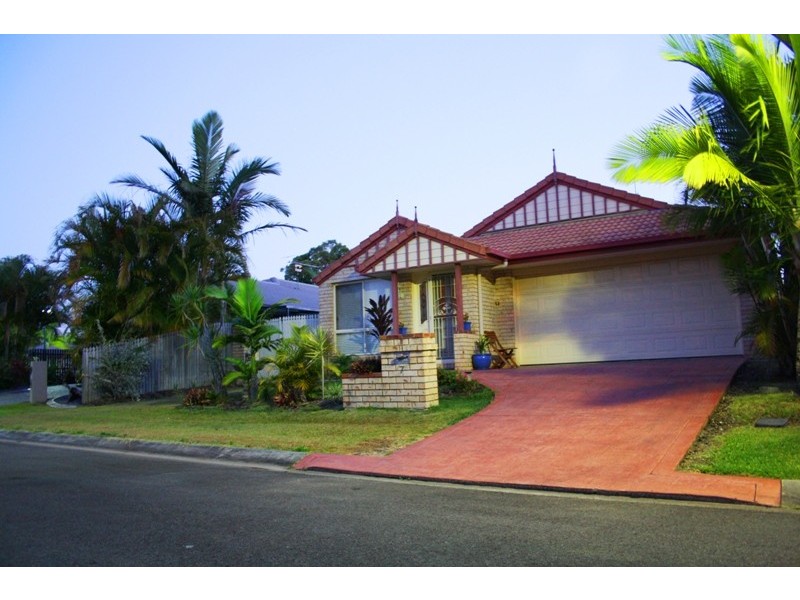 7 Sanctuary Place, Little Mountain QLD 4551