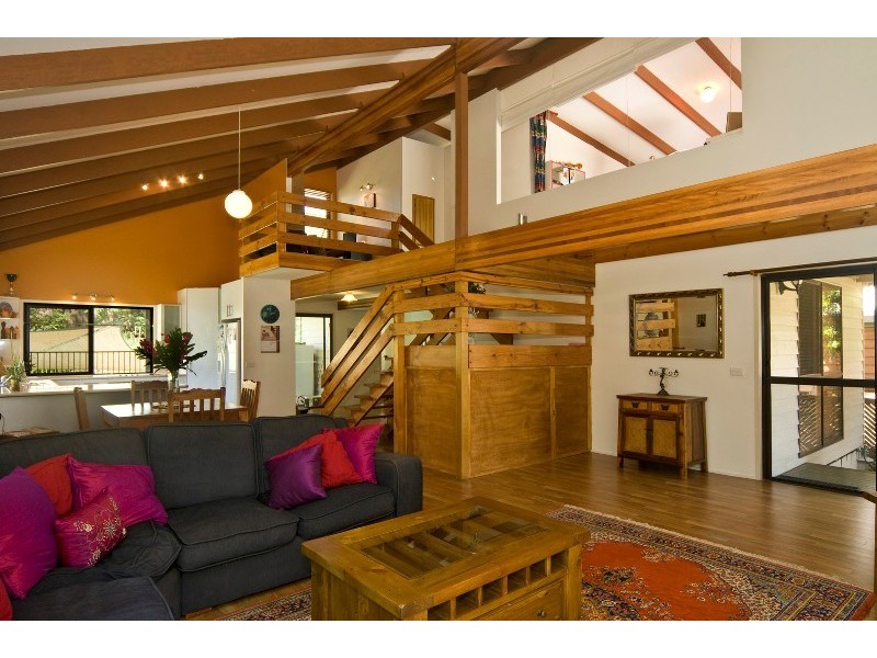 6 Shearwater Court, Aroona QLD 4551