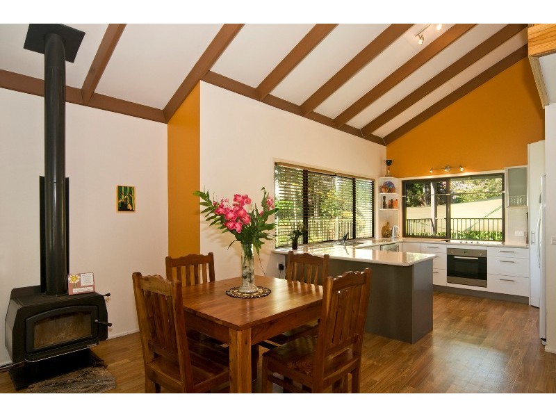 6 Shearwater Court, Aroona QLD 4551