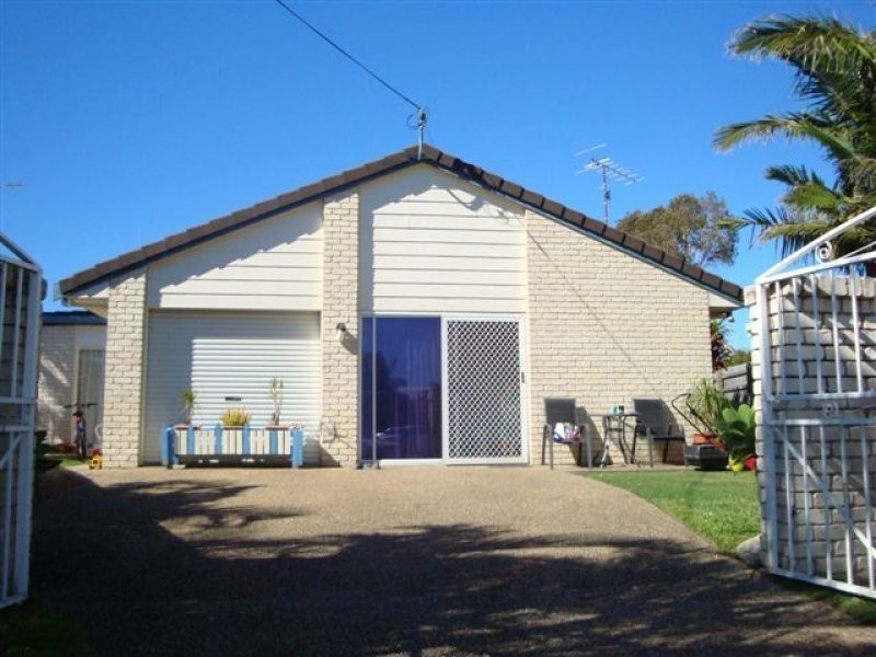Warana QLD 4575