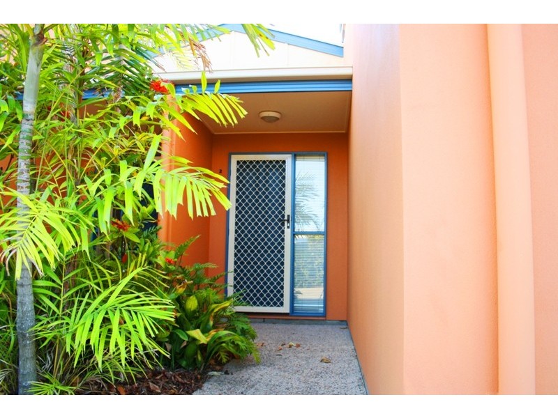 2/9 Lomandra Drive, Currimundi QLD 4551