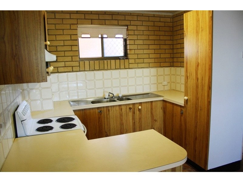 5/8 Coonowrin Street, Battery Hill QLD 4551