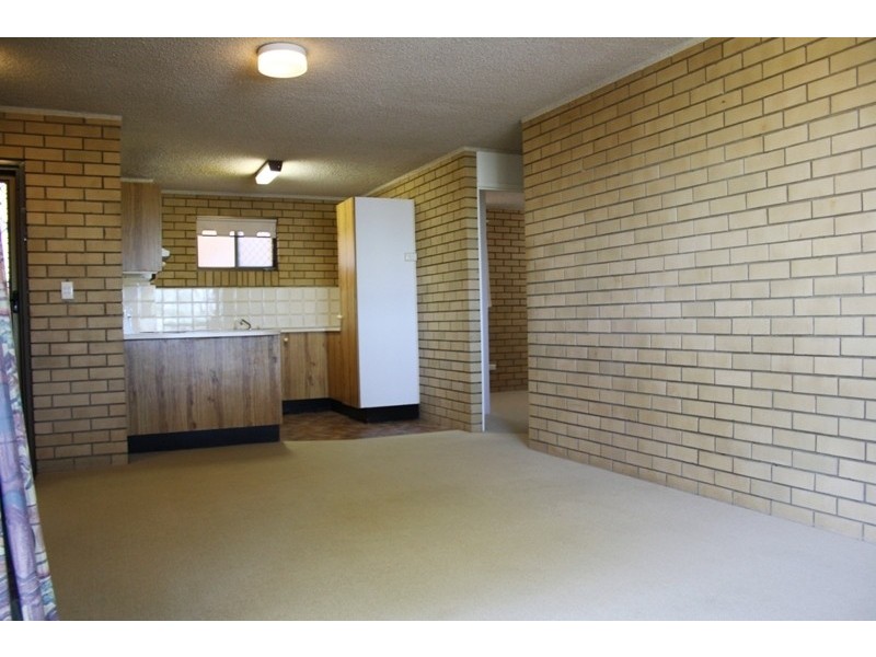 5/8 Coonowrin Street, Battery Hill QLD 4551