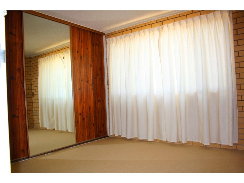 5/8 Coonowrin Street, Battery Hill QLD 4551