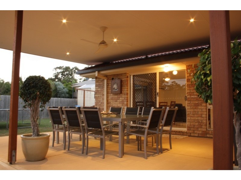 49 Gallery Place, Little Mountain QLD 4551