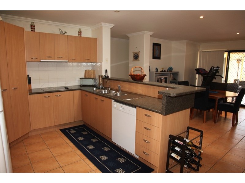 10 Agincourt Street, Pelican Waters QLD 4551