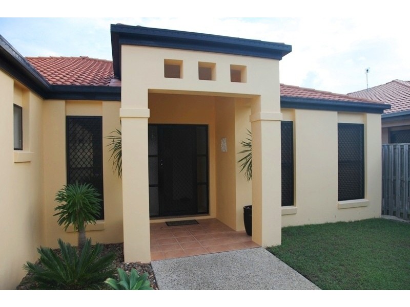 10 Agincourt Street, Pelican Waters QLD 4551