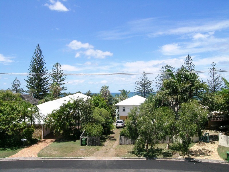 Dicky Beach QLD 4551