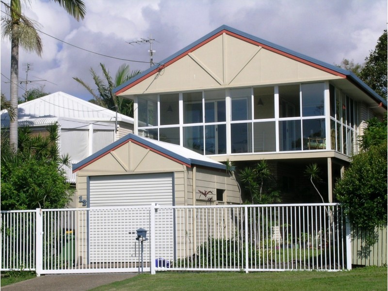 12 Coolum Street, Dicky Beach QLD 4551