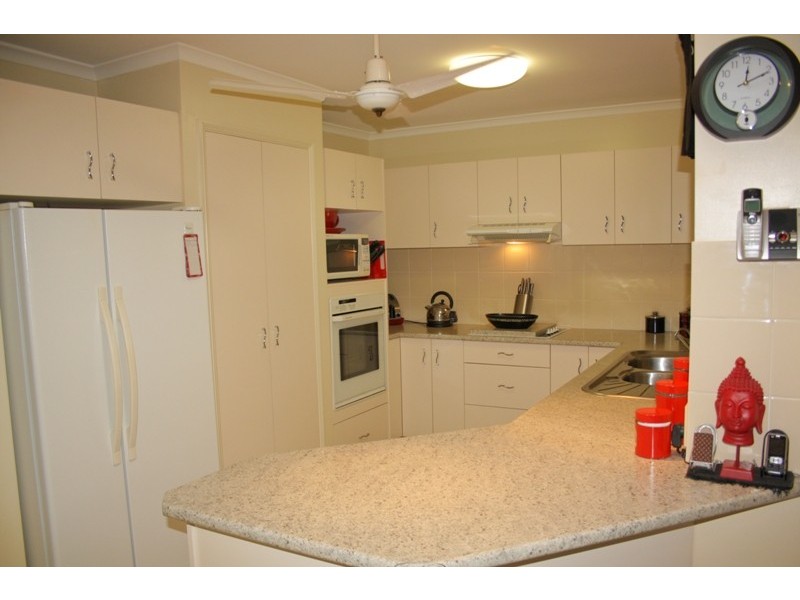 6 Sanctuary Place, Little Mountain QLD 4551