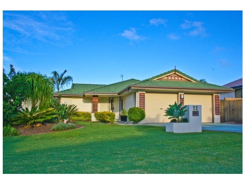 11 Highclare Court, Little Mountain QLD 4551