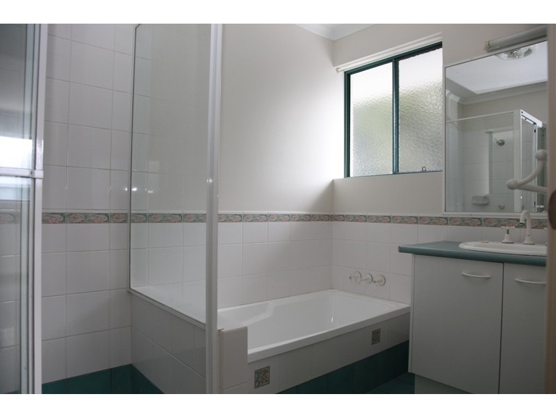 9/9 Rainbird Place, Wurtulla QLD 4575