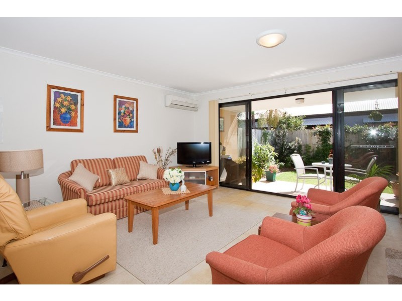 14/9a Browning Boulevard, Battery Hill QLD 4551