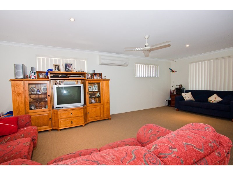 13 Alicia Circuit, Little Mountain QLD 4551