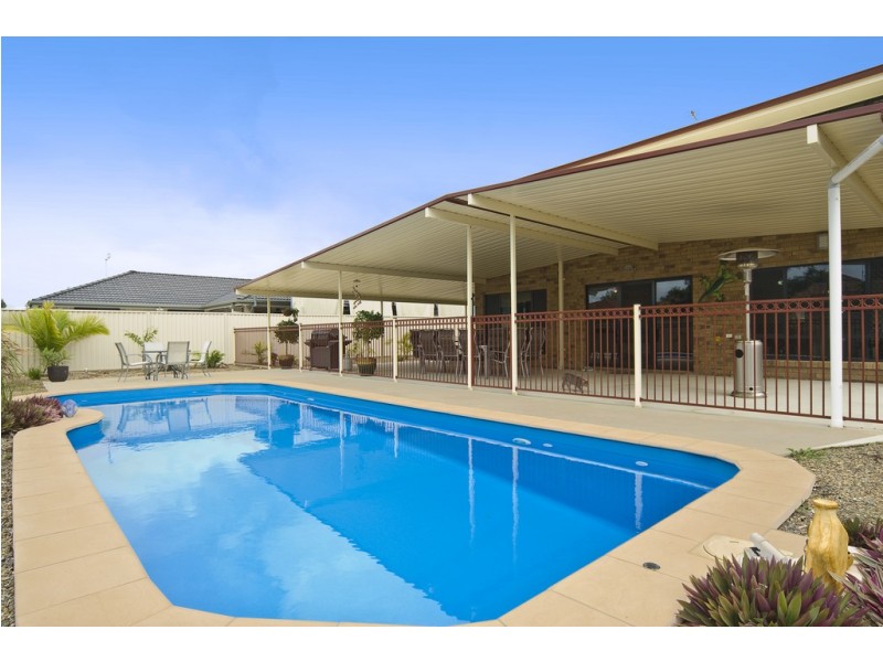 7 Cooloola Court, Little Mountain QLD 4551