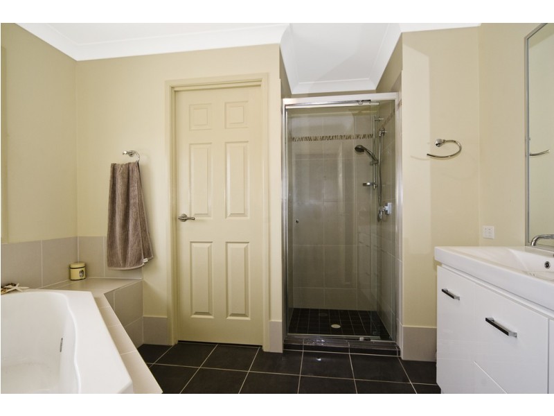 7 Cooloola Court, Little Mountain QLD 4551