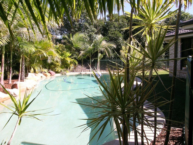 24 Matthew Crescent, Pelican Waters QLD 4551