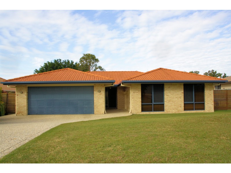 8 Anglia Place, Little Mountain QLD 4551