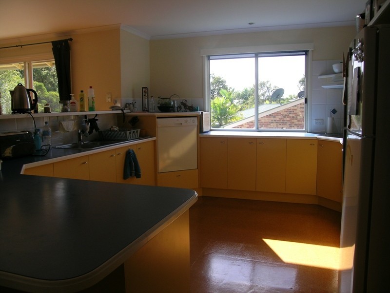 4 Sunjewel Boulevard, Currimundi QLD 4551