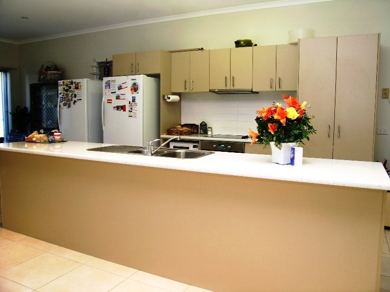 5 Wheeler Crescent, Caloundra West QLD 4551