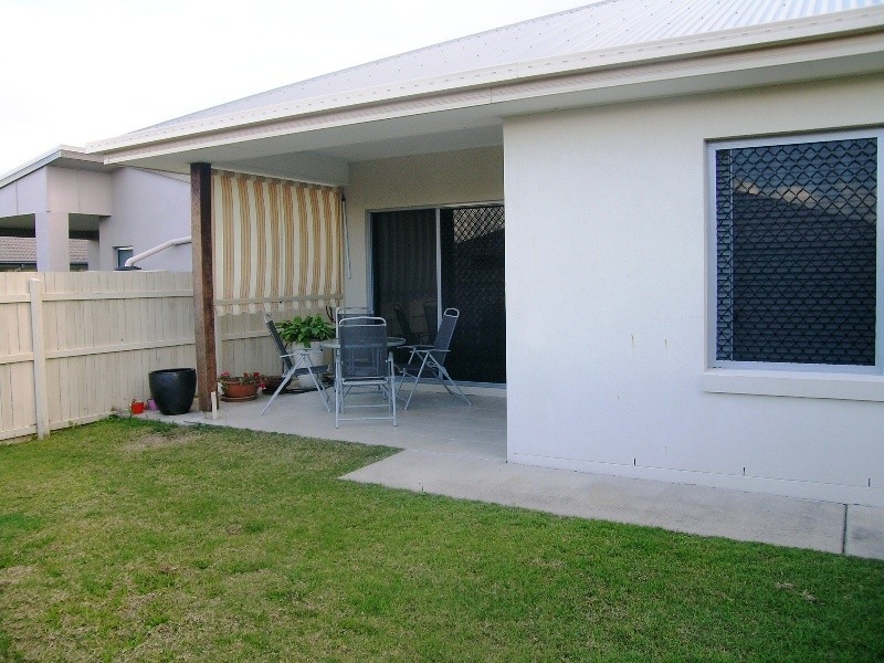 5 Wheeler Crescent, Caloundra West QLD 4551