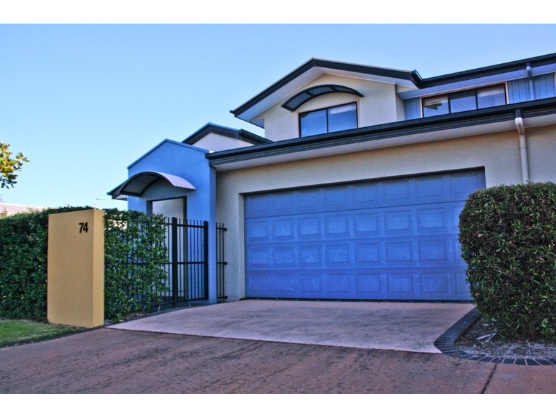 74/9a Browning Boulevard, Battery Hill QLD 4551