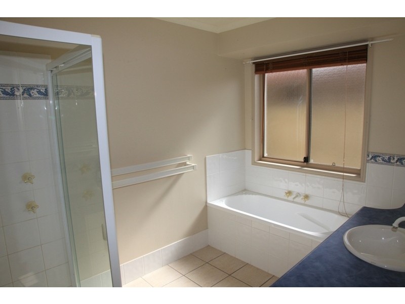 29 Edgewater Place, Sippy Downs QLD 4556