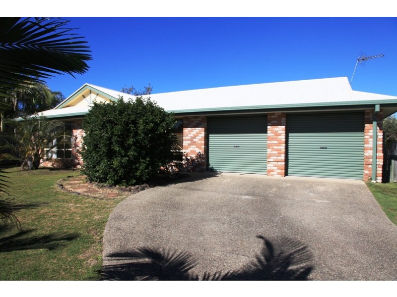 11 Centennial Place, Little Mountain QLD 4551