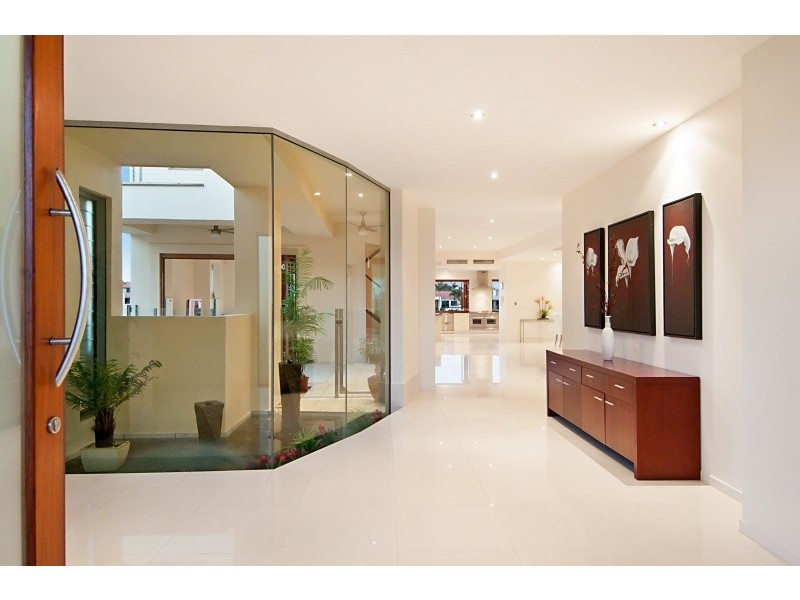 12 Cayman Place, Kawana Island QLD 4575