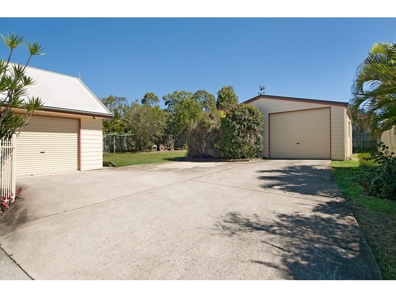 18 Parklands Boulevard, Little Mountain QLD 4551