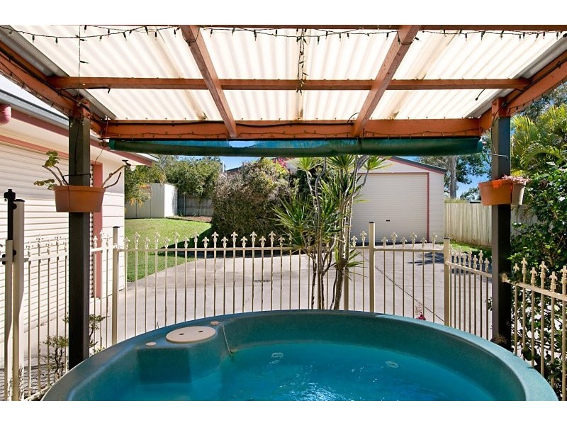 18 Parklands Boulevard, Little Mountain QLD 4551