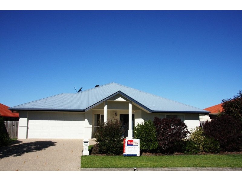 5 Wattle Court, Little Mountain QLD 4551