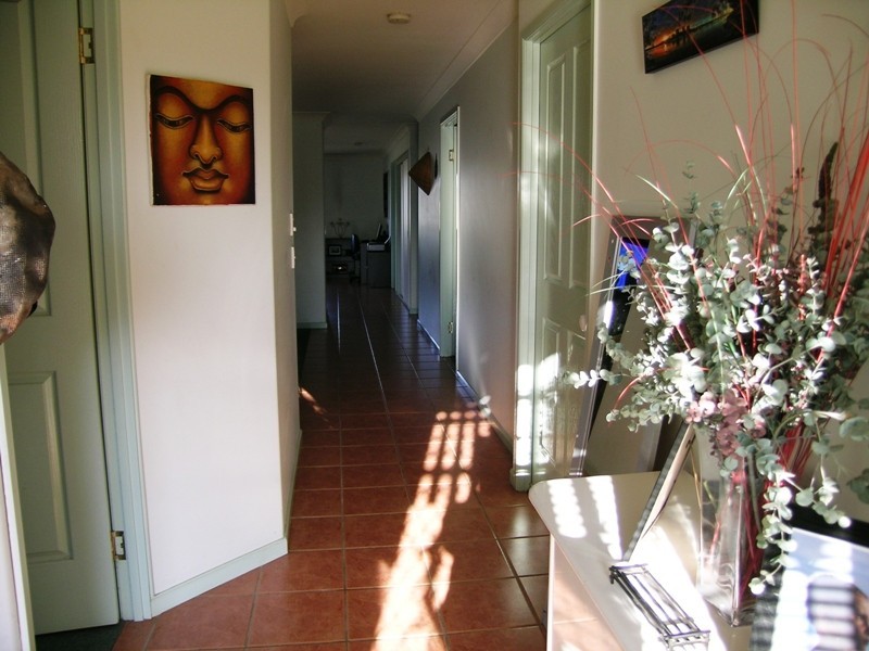 7 Caulfield Close, Little Mountain QLD 4551
