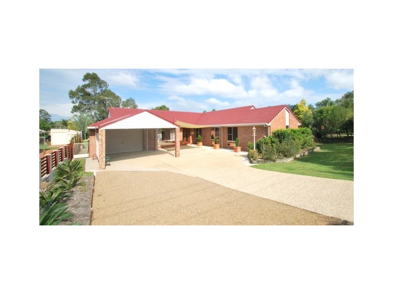 8 Woodroffe Street, Little Mountain QLD 4551