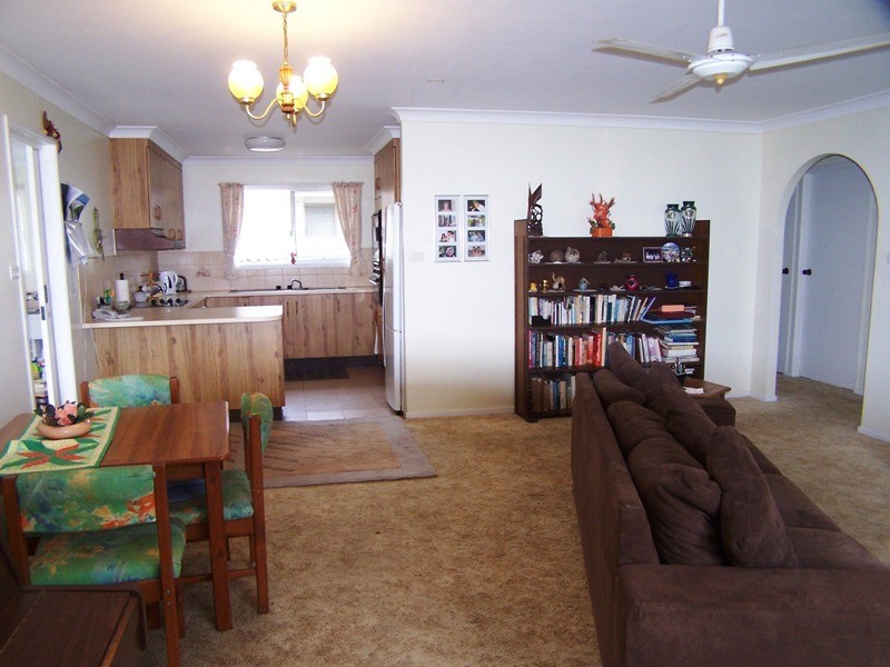 1/19 St Pauls Avenue, Golden Beach QLD 4551