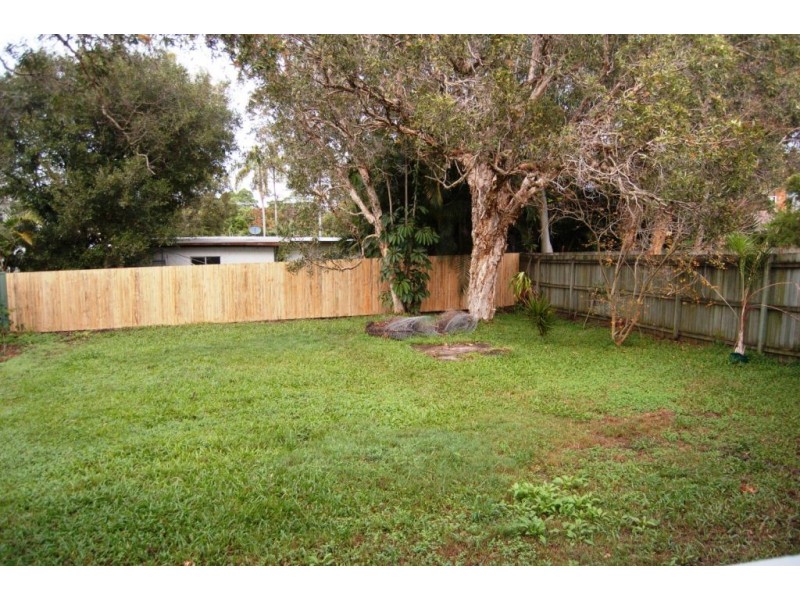 50 MacDonald Street, Dicky Beach QLD 4551