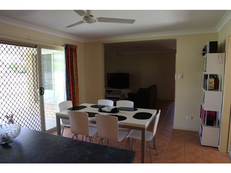 14 Hanwell Court, Little Mountain QLD 4551