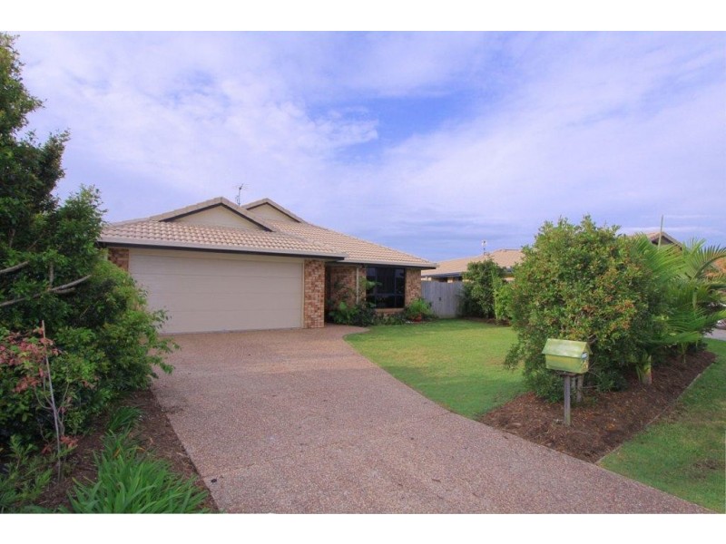 20 Waterside Place, Little Mountain QLD 4551