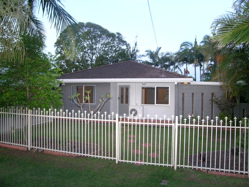 3 Elinya Street, Battery Hill QLD 4551