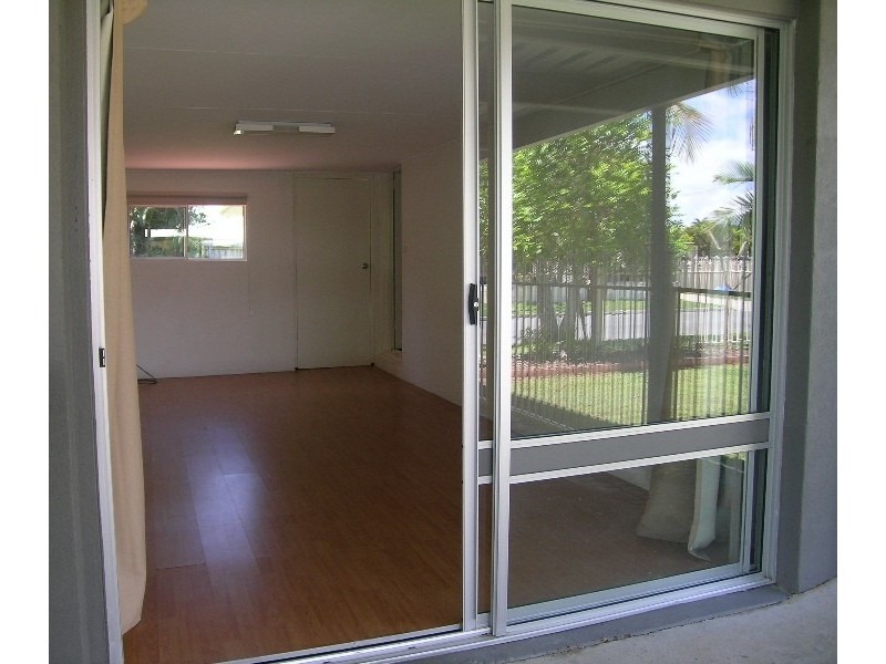 3 Elinya Street, Battery Hill QLD 4551