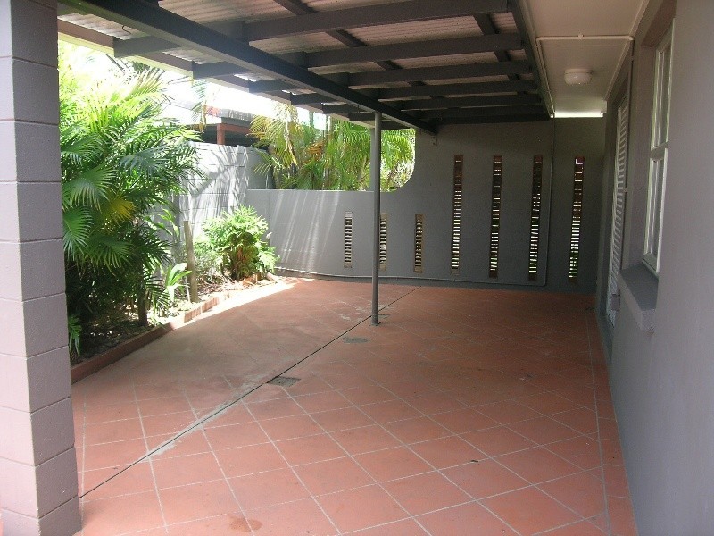 3 Elinya Street, Battery Hill QLD 4551