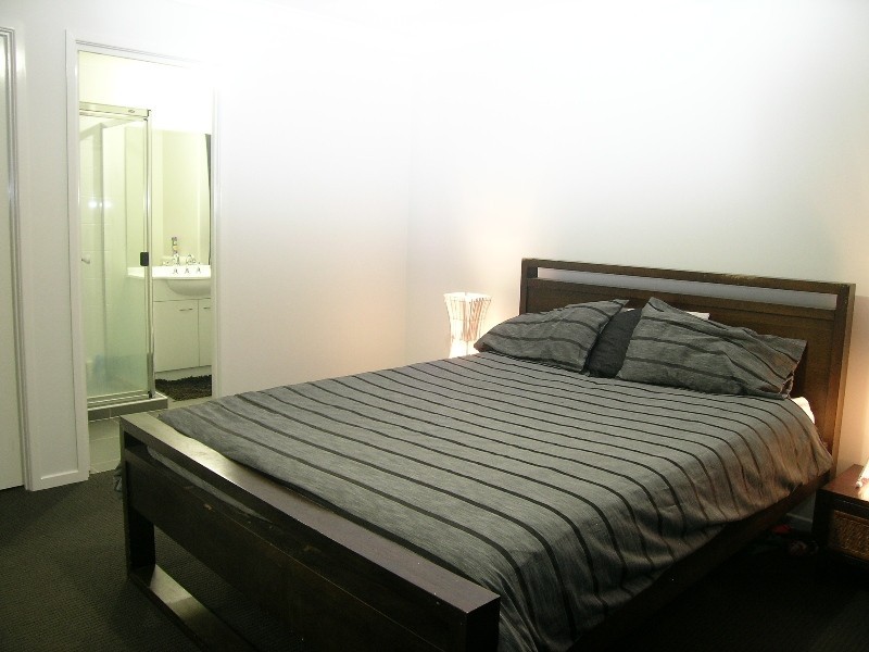 21 Cumberland Crescent, Little Mountain QLD 4551