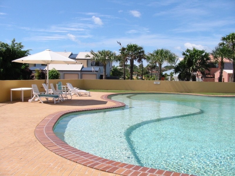 31/9a Browning Boulevard, Battery Hill QLD 4551