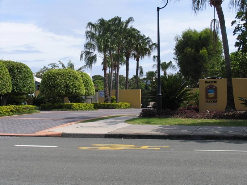 31/9a Browning Boulevard, Battery Hill QLD 4551