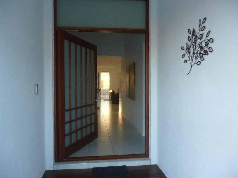 16 Mizzen Close, Wurtulla QLD 4575