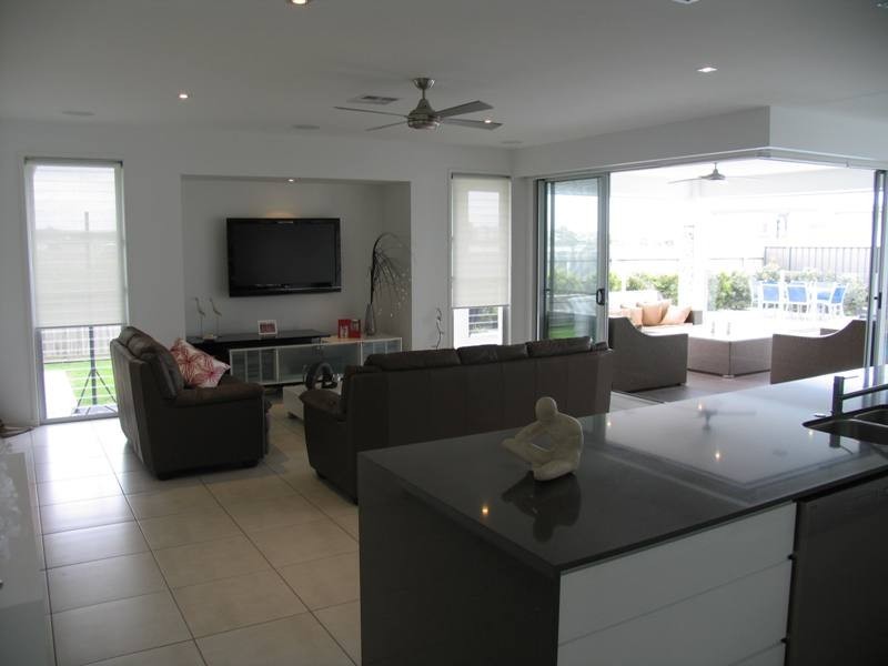 16 Mizzen Close, Wurtulla QLD 4575