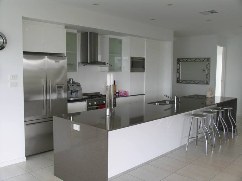 16 Mizzen Close, Wurtulla QLD 4575