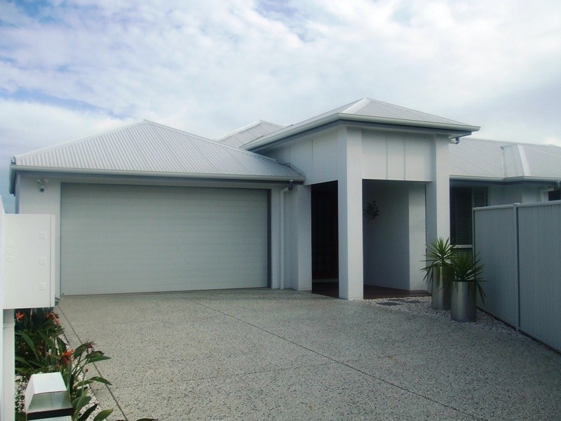 16 Mizzen Close, Wurtulla QLD 4575